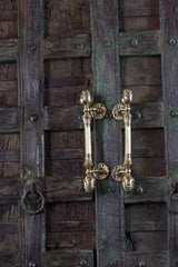 Exquisite Brass Door Handle — Vāstuṅka