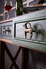 Pull Knob Mountain Goat - Pashu Collection