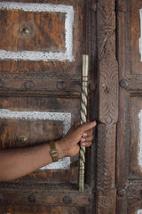 Iron Door Handle — Twisted ( 18 inch )