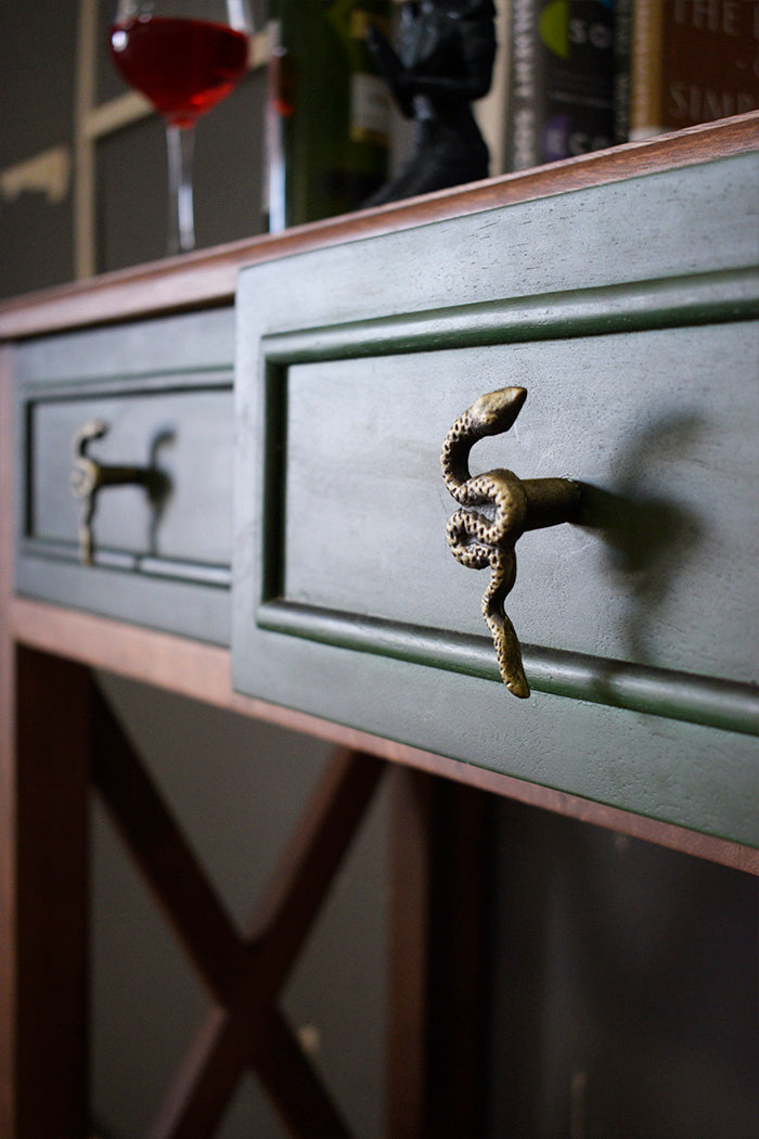 Pull Knob Snake - Pashu Collection