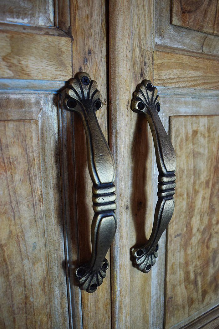 Iron Cabinet Handle - Aura Pull