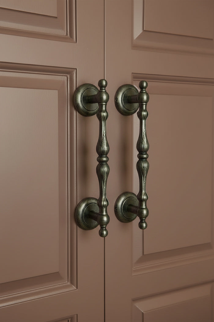 CABINET PULL HANDLE ZINC