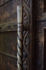 Cast Iron Door Handle — Twisted ( 18 inch )